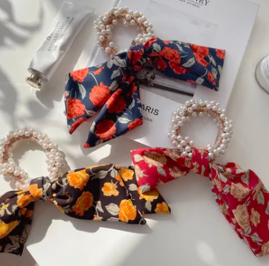 Vintage Floral Ribbon Scrunchie