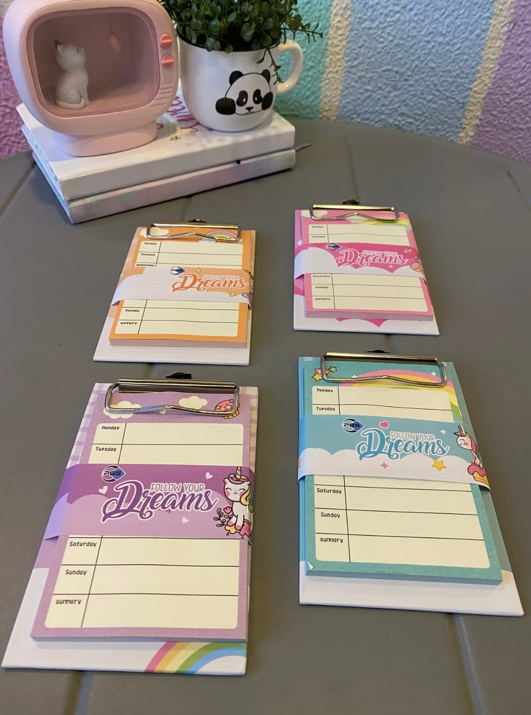 Unicorn Weekly Memo Pad