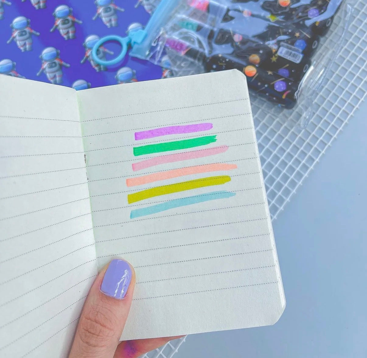 Confetti Astronaut Bottle Highlighter Set