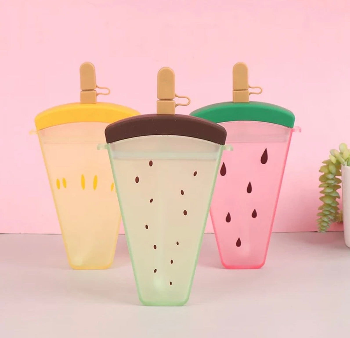 Fruit Ice-Cream Water Sipper